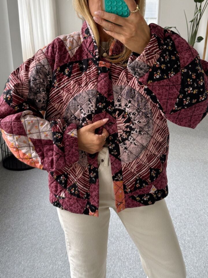 GÜL KURUSU  PATCHWORK DESEN İTHAL CEKET