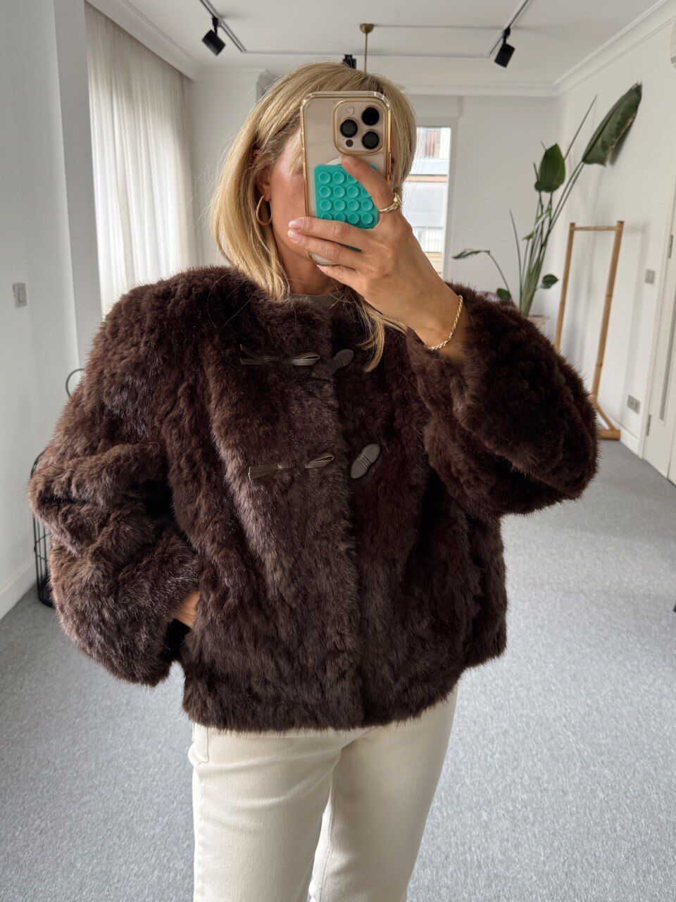 KAHVERENGİ  İTHAL KÜRK