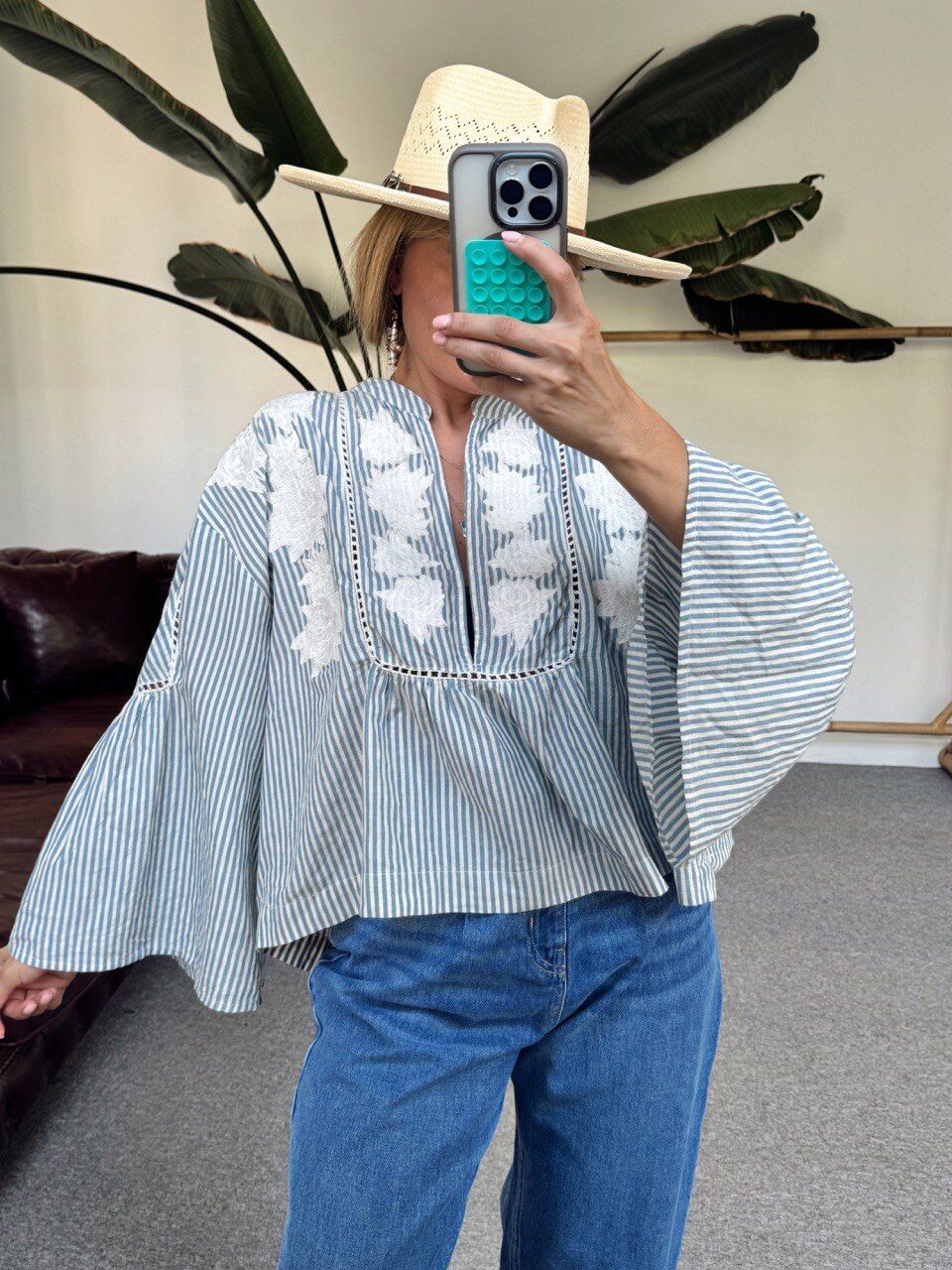 MAVİ ÇİZGİLİ GÜPÜR DETAY İTHAL GÖMLEK