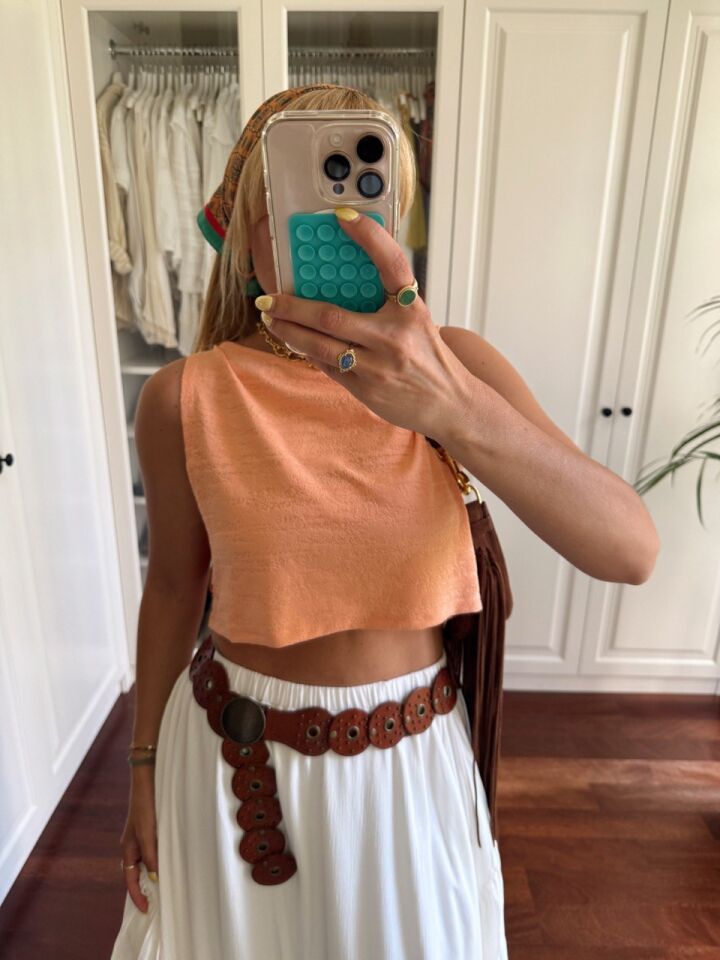 SOMON YAN DEKOLTELİ CROP