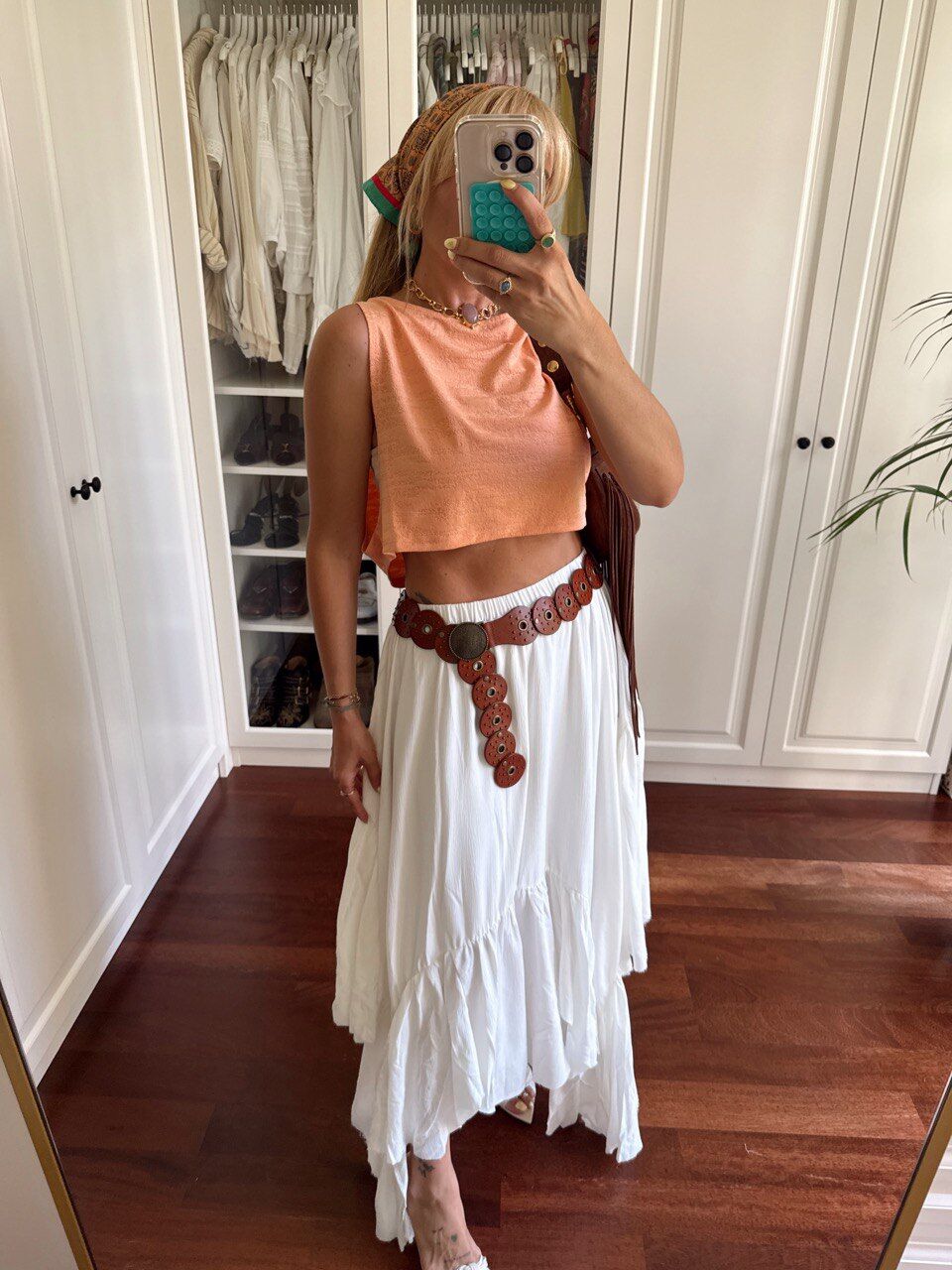 SOMON YAN DEKOLTELİ CROP