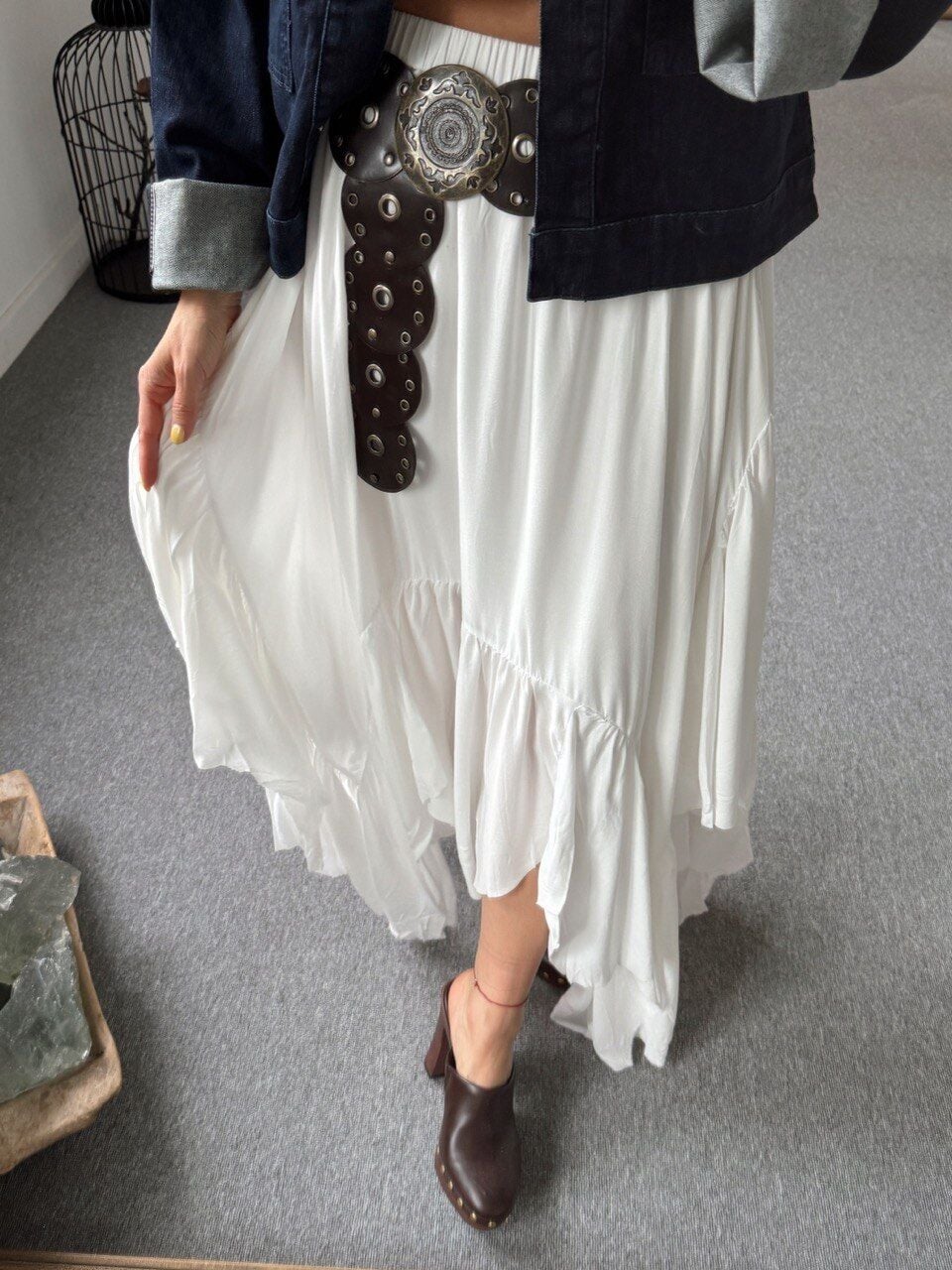 KIRIK BEYAZ ASİMETRİK ETEK