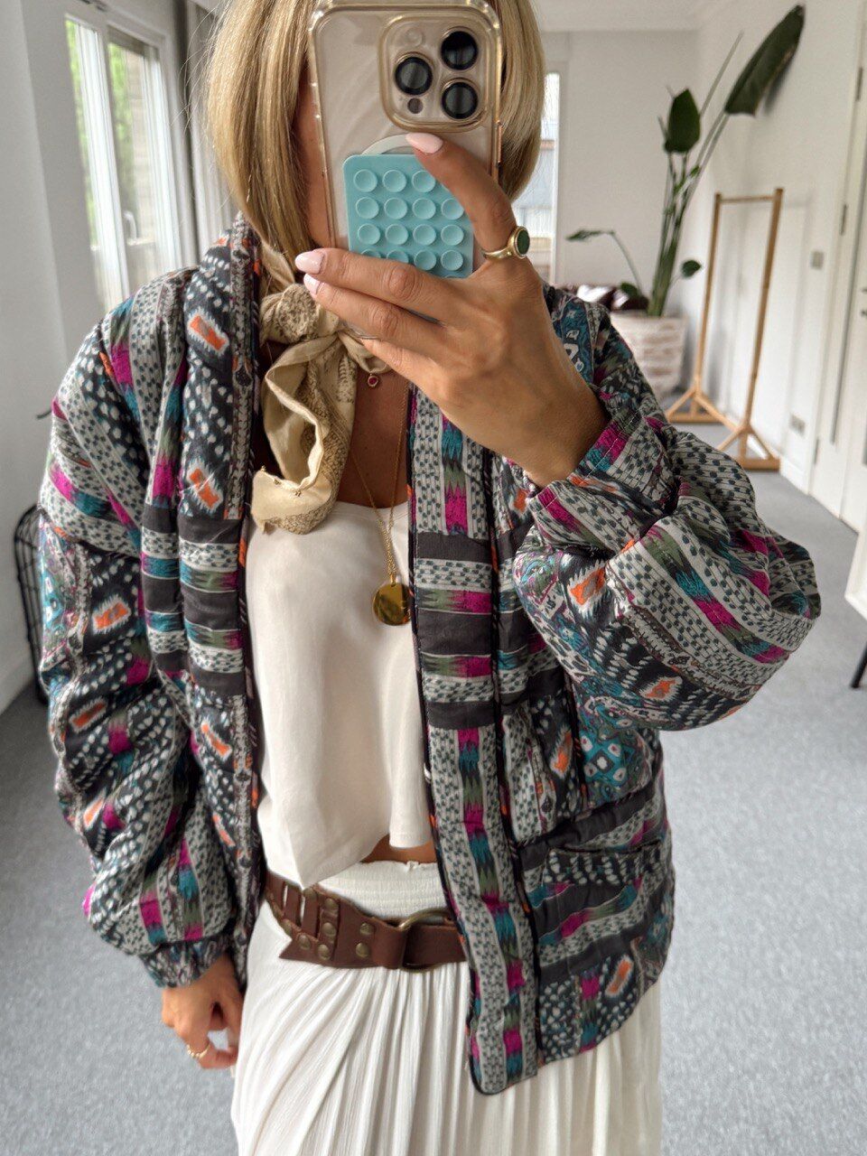 ETNİK DESENLİ KAPİTONE İTHAL CEKET