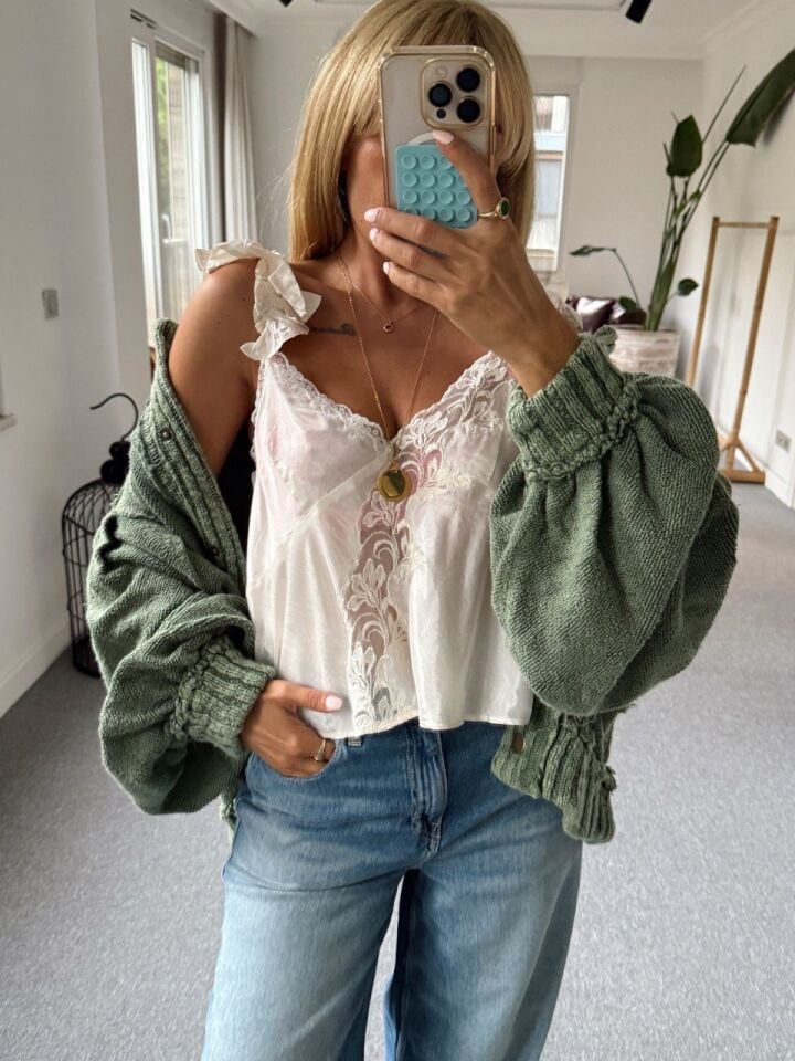 EKRU SATEN İTHAL BLUZ