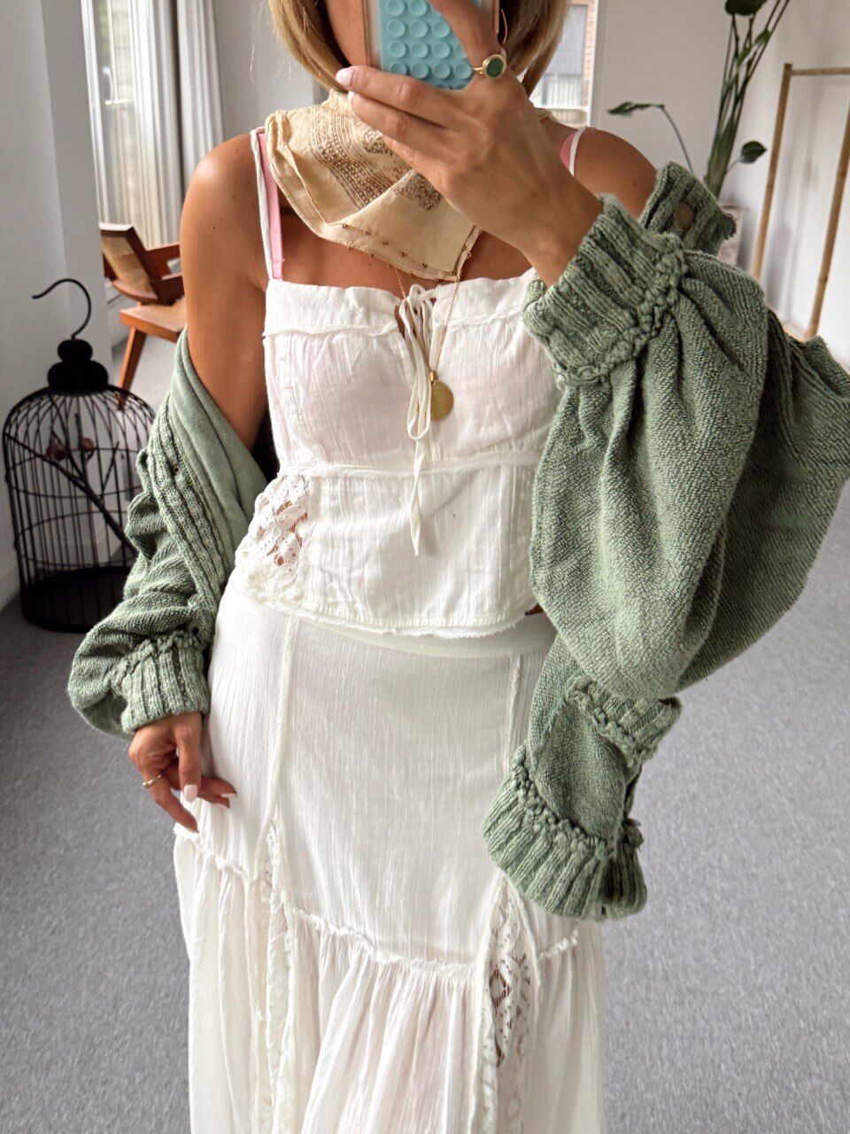 BEYAZ DANTEL DETAY İTHAL BLUZ ETEK TAKIM