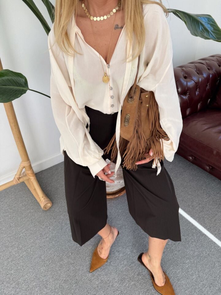 KAHVE PİLİ DETAY BERMUDA