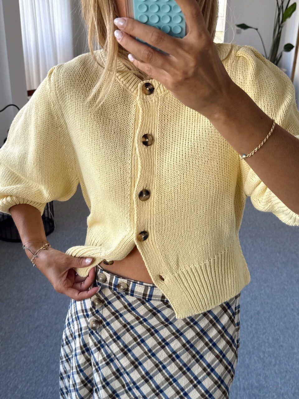 SARI BALON KOL HIRKA