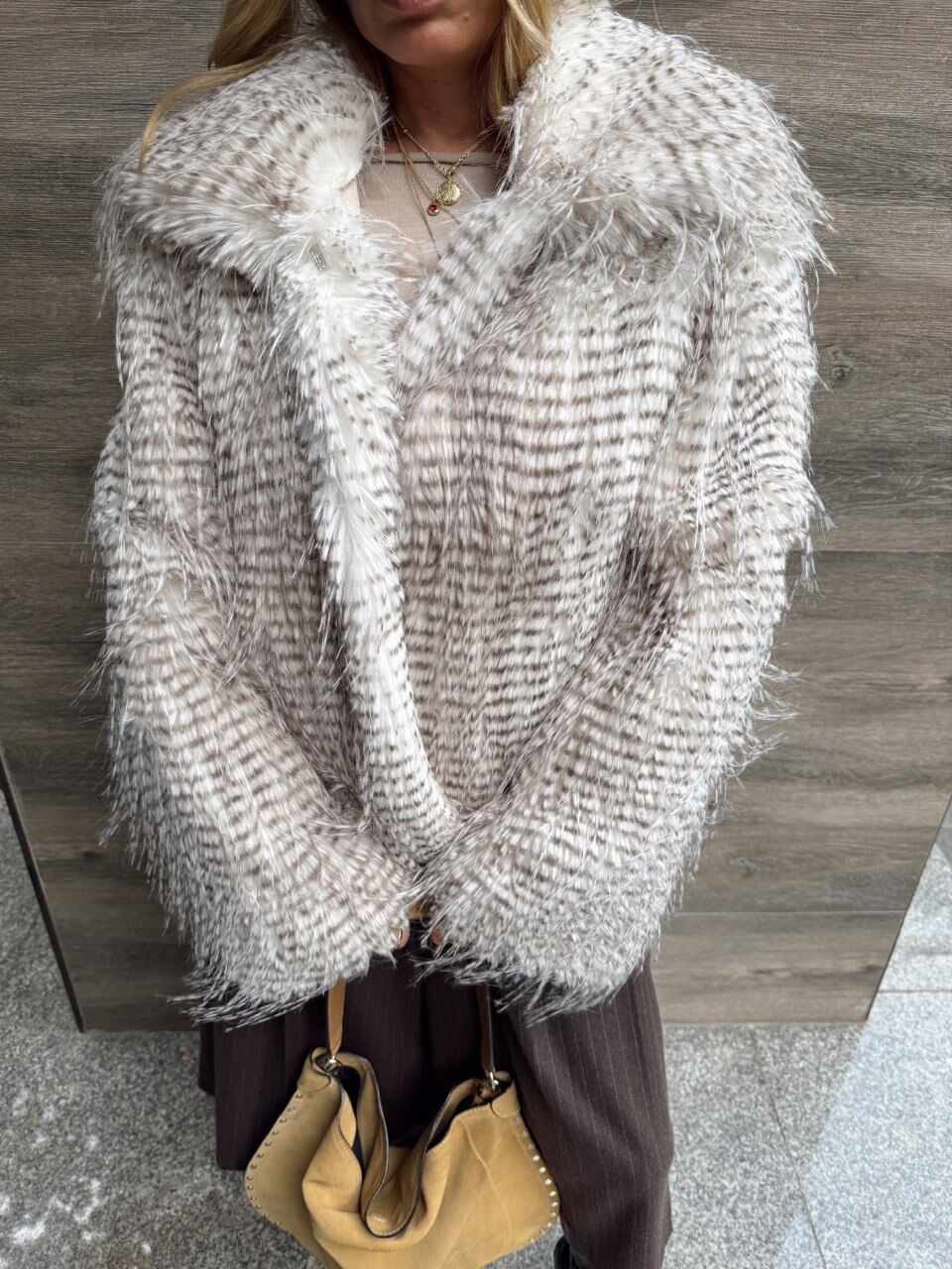 KREM KIRÇILLI İTHAL KÜRK