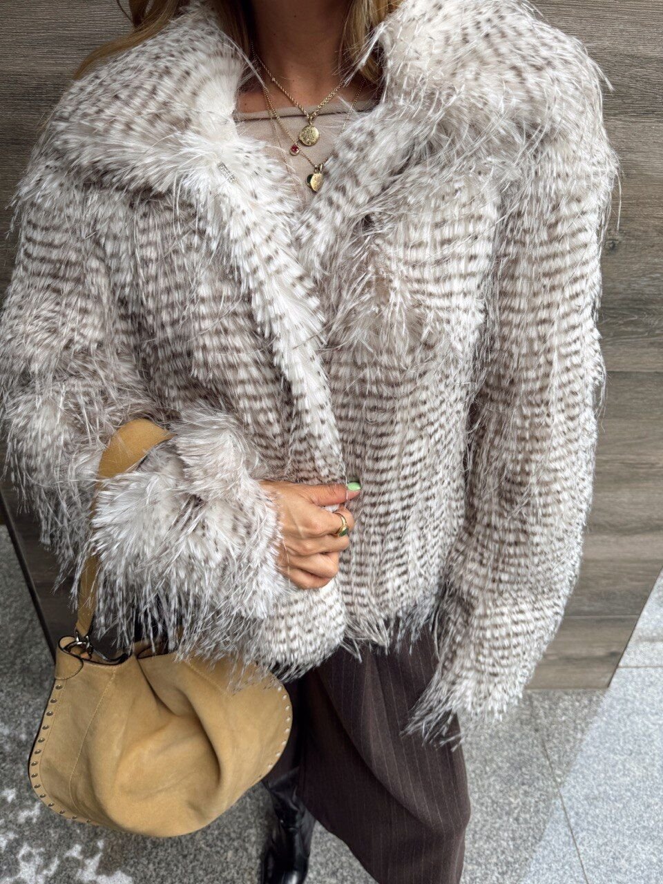 KREM KIRÇILLI İTHAL KÜRK