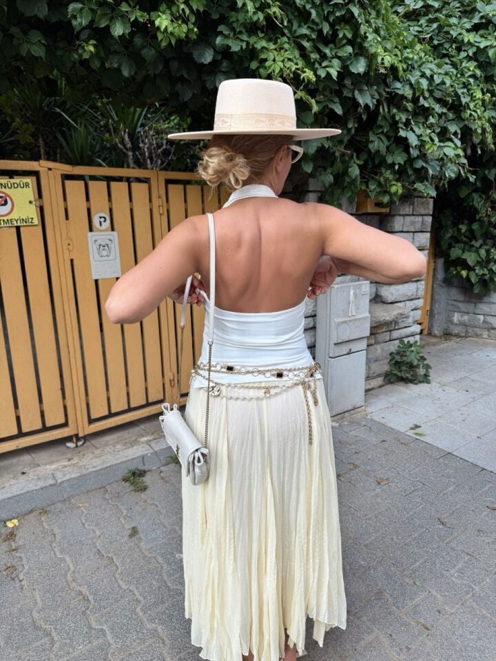 EKRU HALTER YAKA TOP