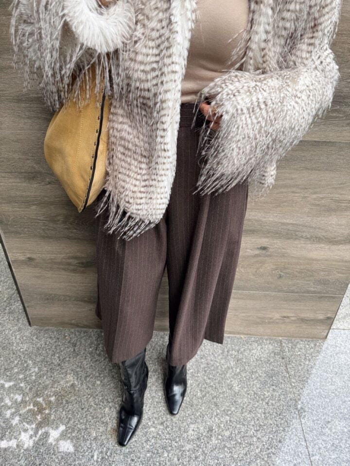 KAHVE ÇİZGİLİ BERMUDA