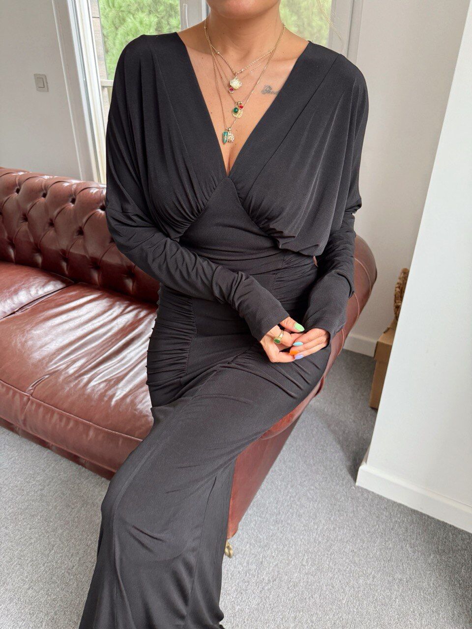 SİYAH DRAPELİ MAXI JARSE ELBİSE