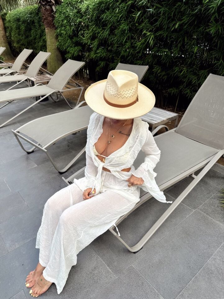 EKRU TRANSPARAN GÖMLEK PANTOLON TAKIM