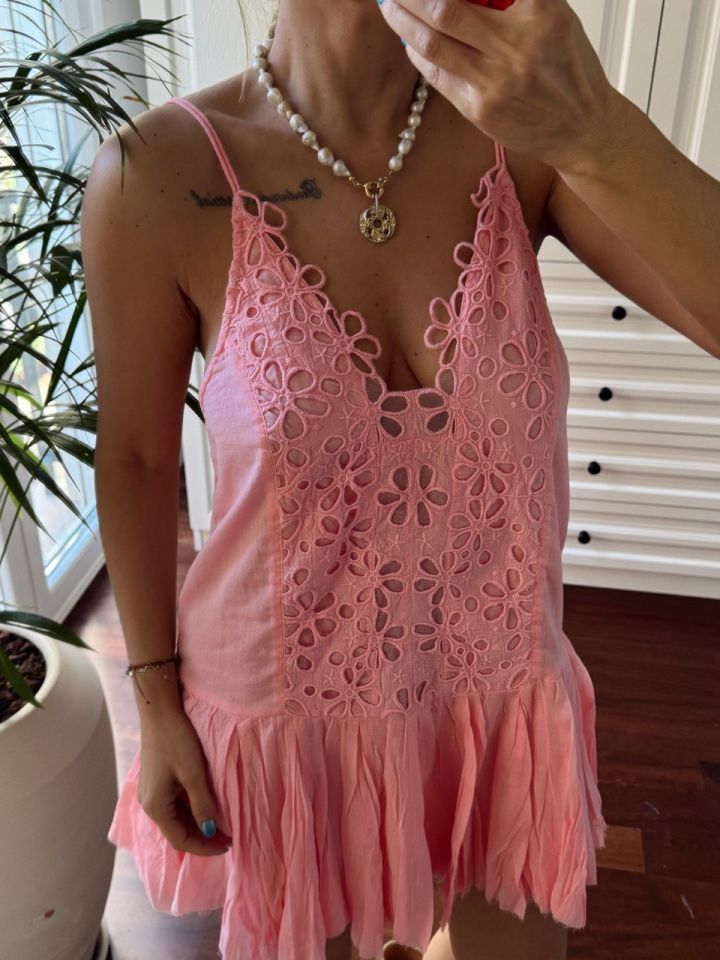 PEMBE ASKILI GÜPÜR DETAY İTHAL ELBİSE