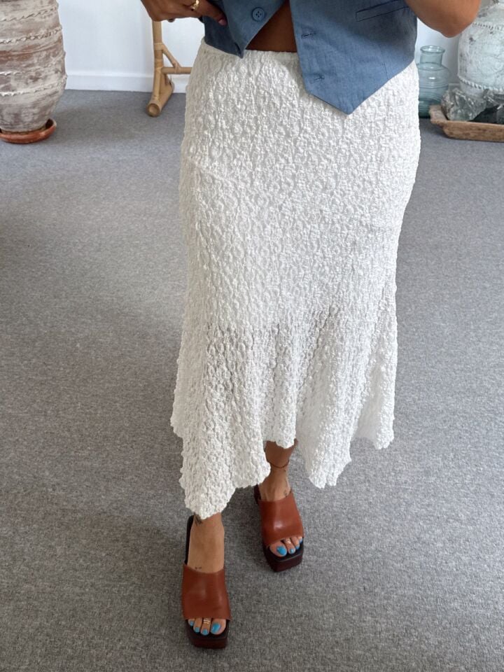 EKRU ASTARLI DANTEL MİDİ  ETEK