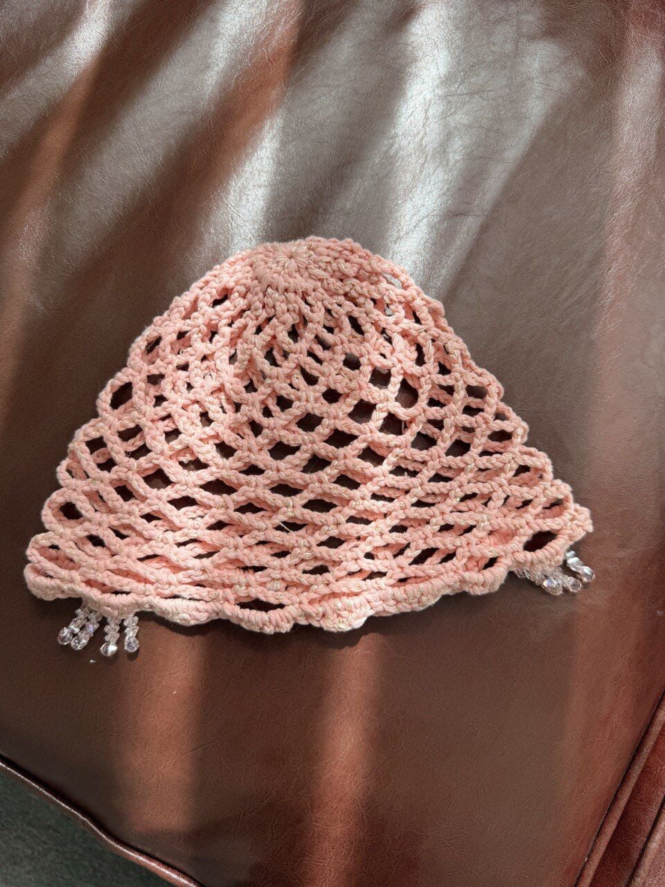 PEMBE KRİSTAL TAŞLI BOHEM KEP ŞAPKA