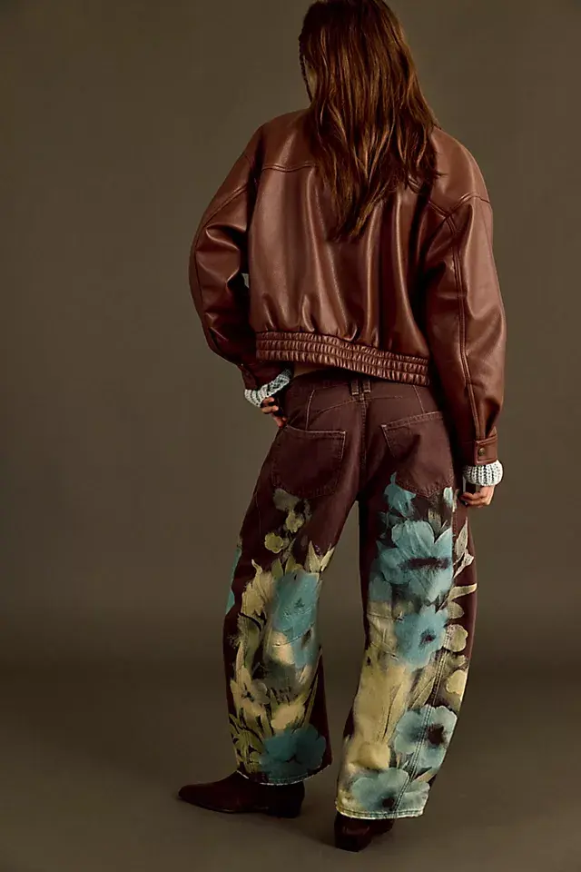 KAHVERENGİ ÇİÇEK DESEN BARREL JEAN