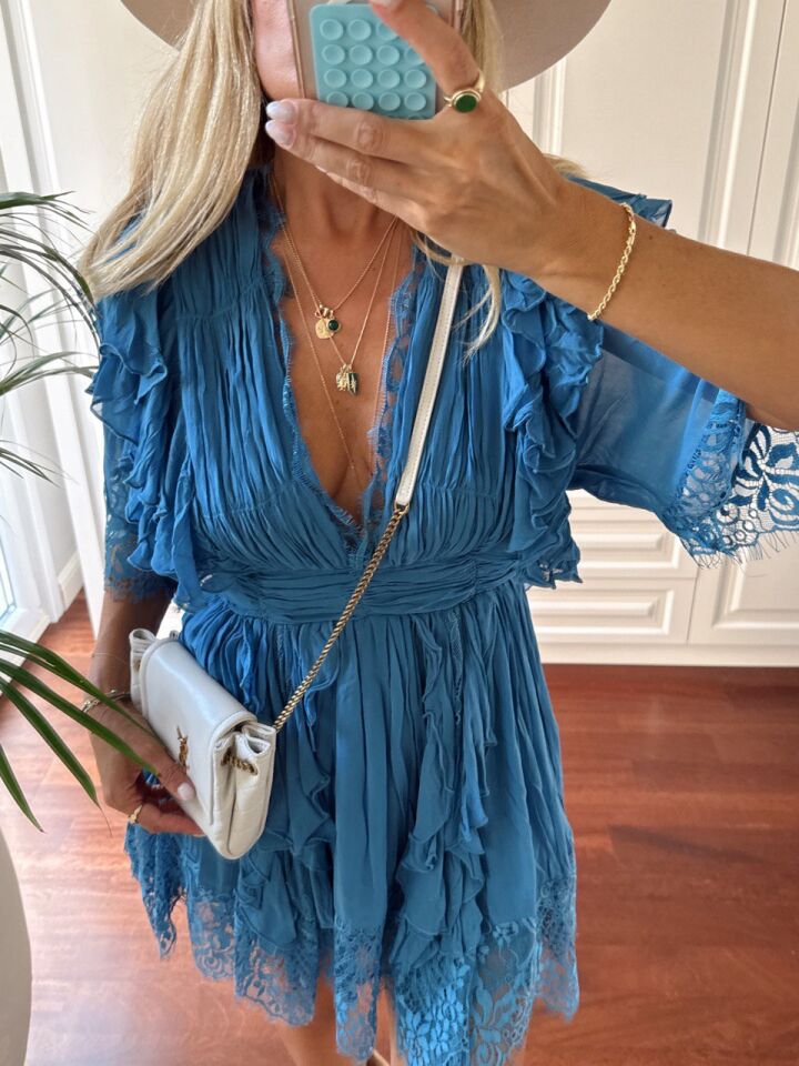 MAVİ FIRFIRLI DANTEL DETAY İTHAL EBLİSE