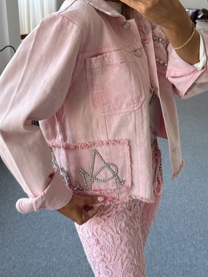 PEMBE TAŞ İŞLEMELİ DENIM İTHAL CEKET