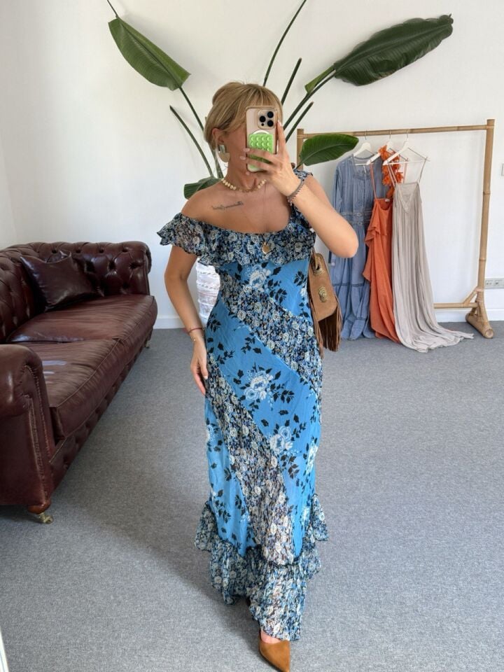 MAVİ DESENLİ İTHAL MAXI ELBİSE