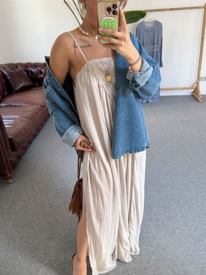 TAŞ RENGİ ASKILI TUNİK ELBİSE