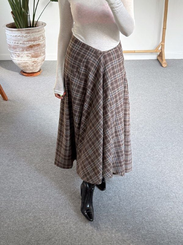 ASİMETRİK KAHVE EKOSE ETEK