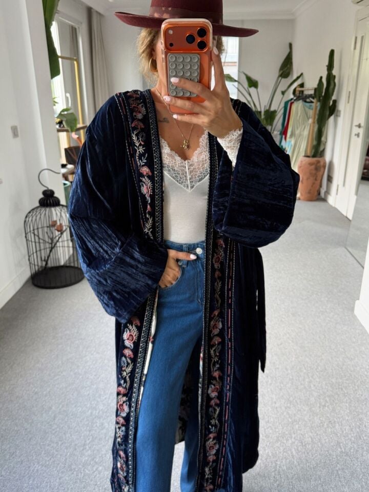 LACİVERT KADİFE İTHAL KAFTAN