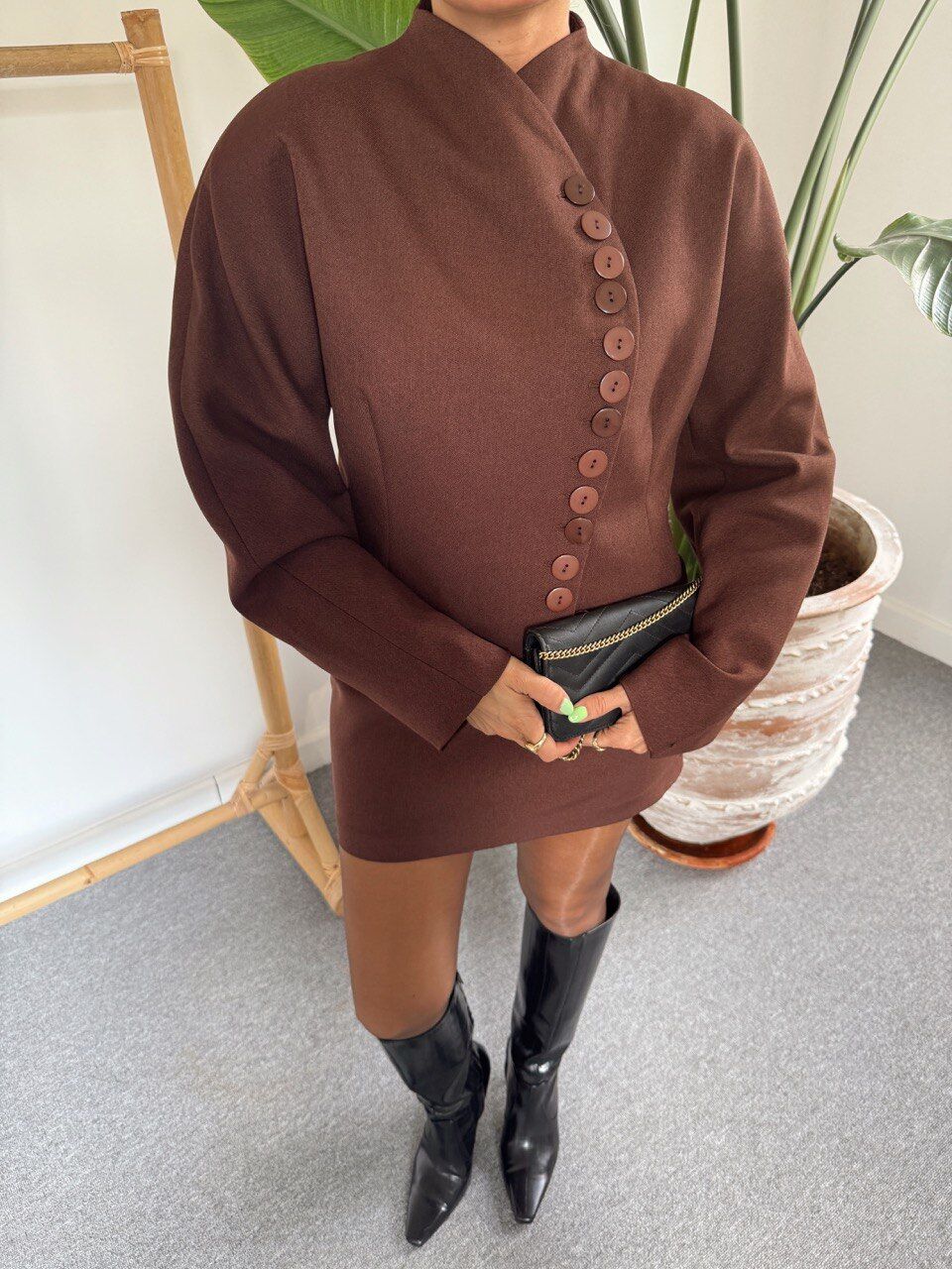 KAHVERENGİ DÜĞME TASARIM CEKET ETEK TAKIM