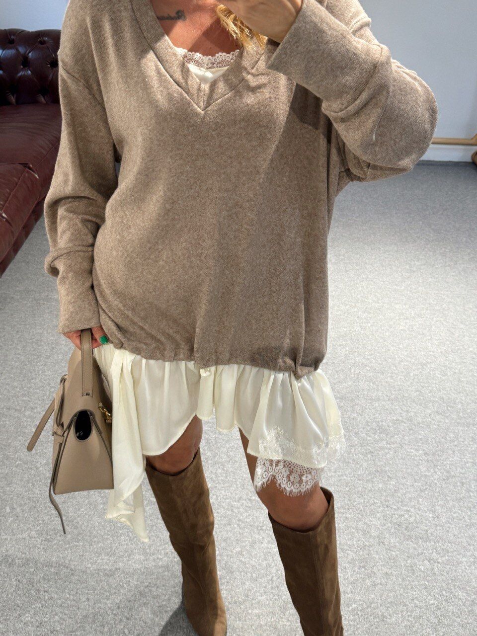 VİZON DANTEL DETAY TRİKO TUNİK