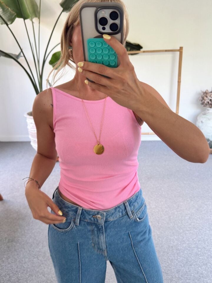 PEMBE ASKILI TOP