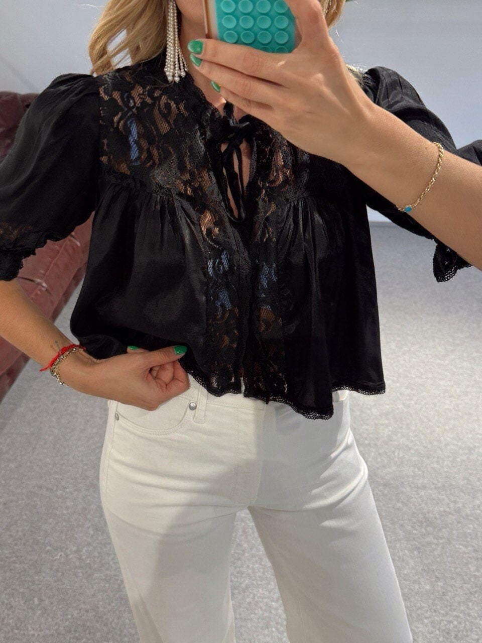 SİYAH  BAĞLAMALI SATEN İTHAL BLUZ