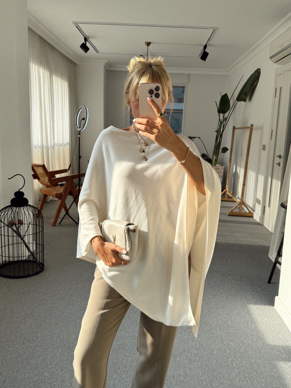 KREM ASİMETRİK PANÇO