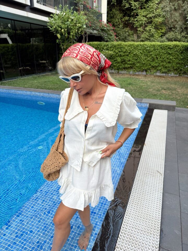 EKRU BEBE YAKA GÖMLEK ETEK TAKIM