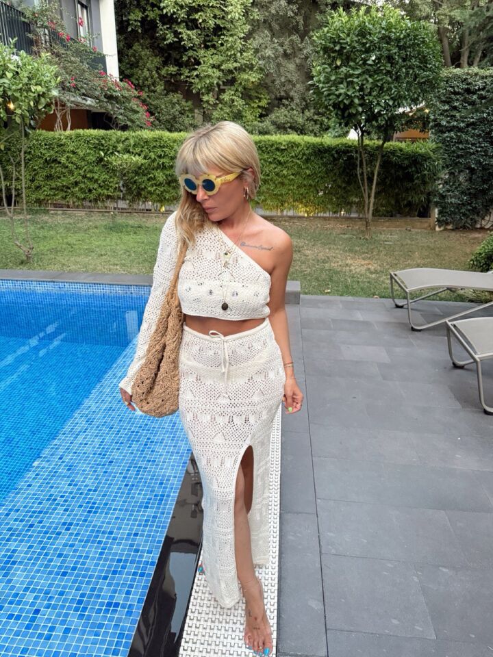 VANİLYA TEK OMUZ BLUZ BEACH WEAR TAKIM