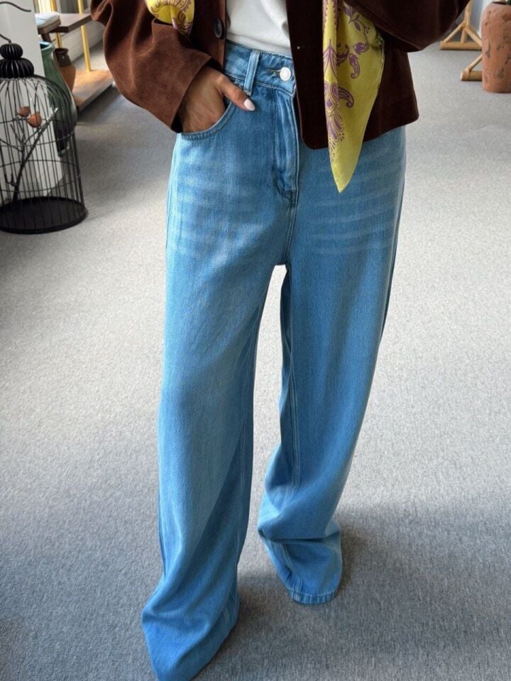 AÇIK MAVİ BOL PAÇA JEAN