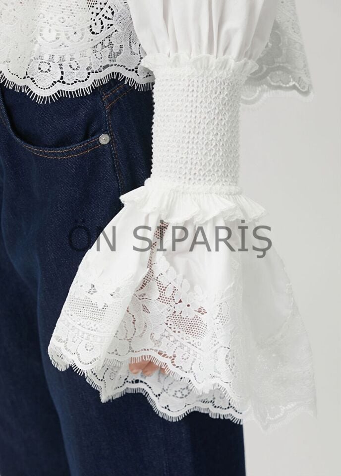 EKRU DANTEL GARNİLİ İTHAL BLUZ (ÖN SİPARİŞ)