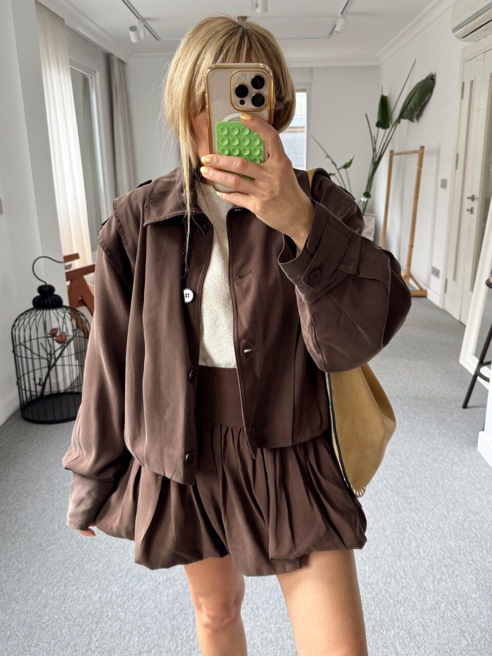 KAHVE VATKALI PİLİ DETAY TENSEL CEKET