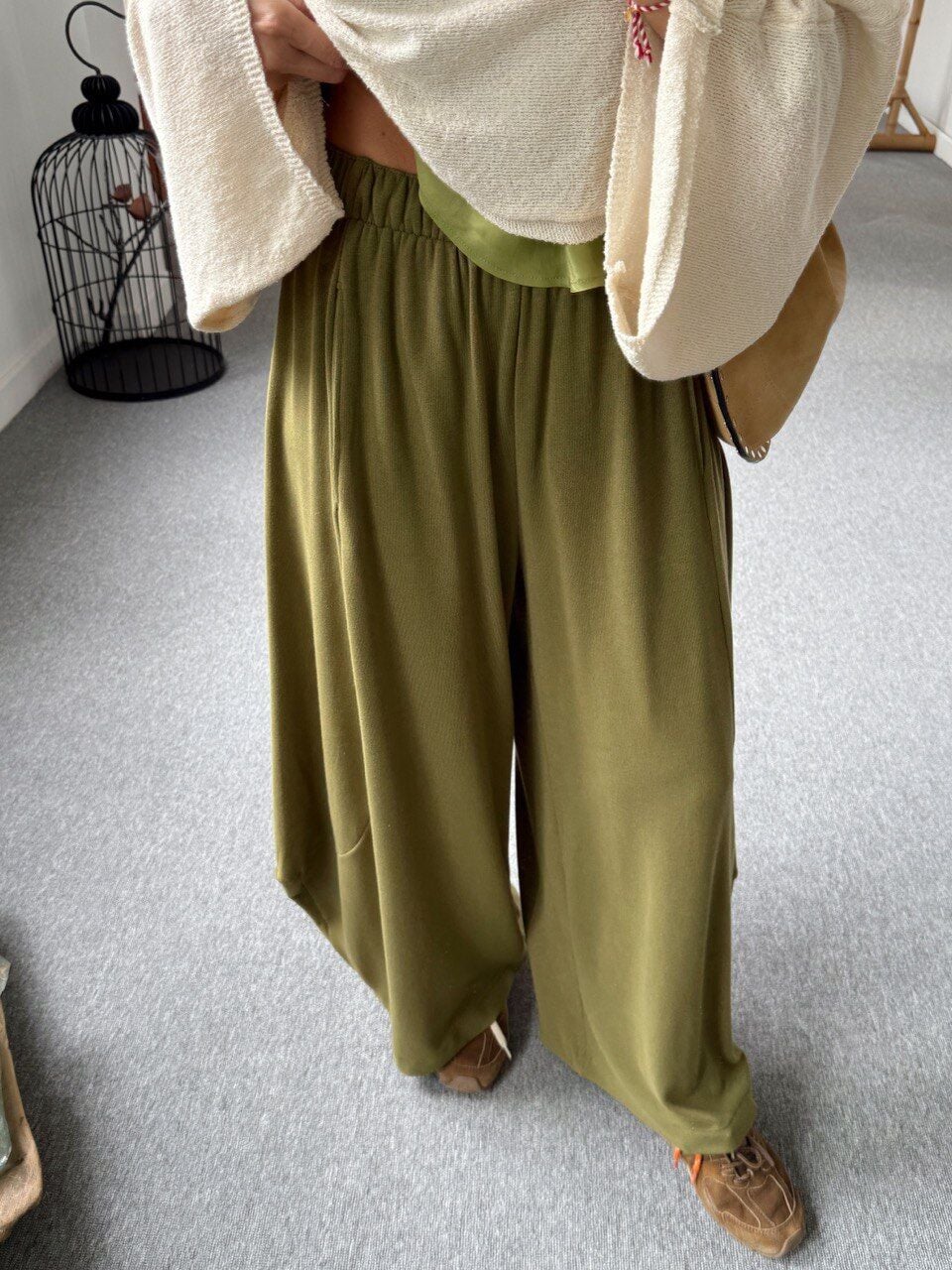 YAĞ YEŞİLİ SONSUZ KUMAŞ PARÇALI ŞALVAR