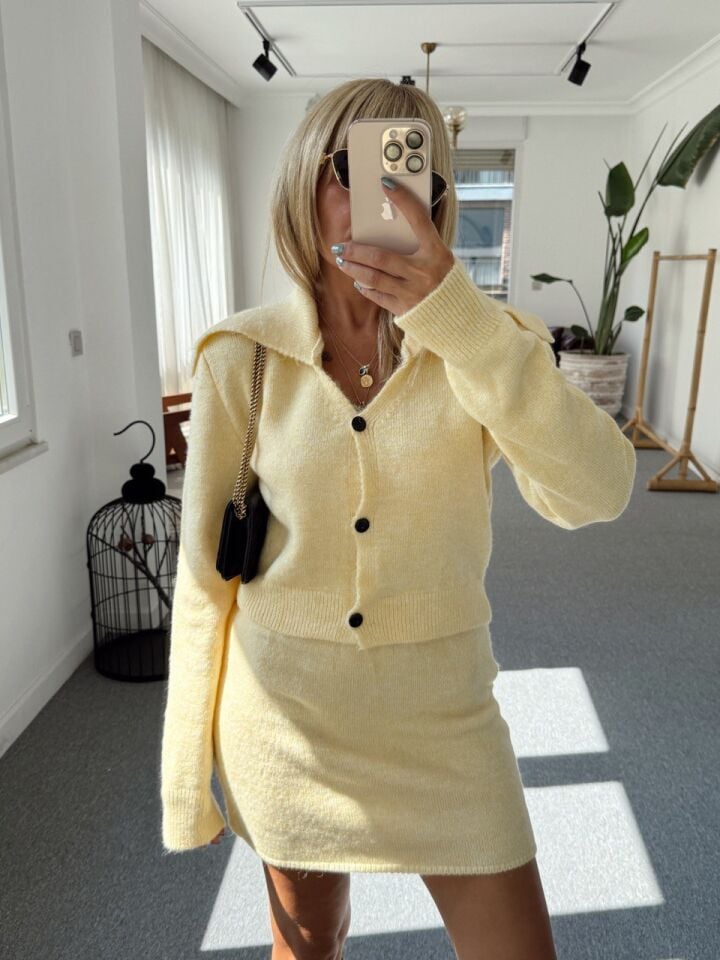 SARI YÜN TRİKO ETEK TAKIM