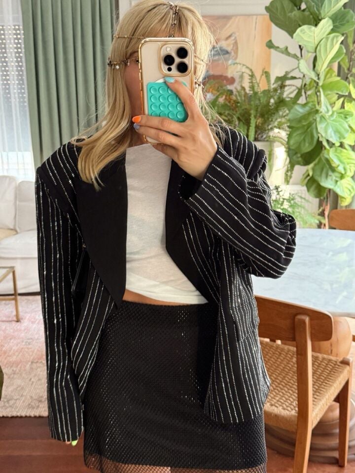 SİYAH TAŞLI MİNİ ETEK