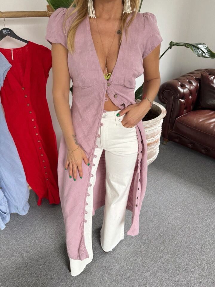 DOKULU KUMAŞ GÜL KURUSU  İTHAL MİDİ ELBİSE