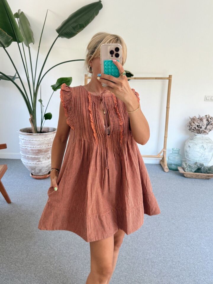 TURUNCU NERVÜR DETAY MİNİ İTHAL ELBİSE