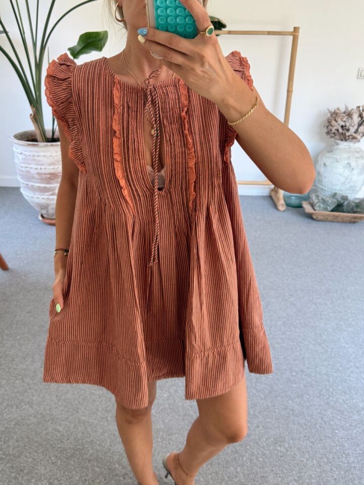 TURUNCU NERVÜR DETAY MİNİ İTHAL ELBİSE