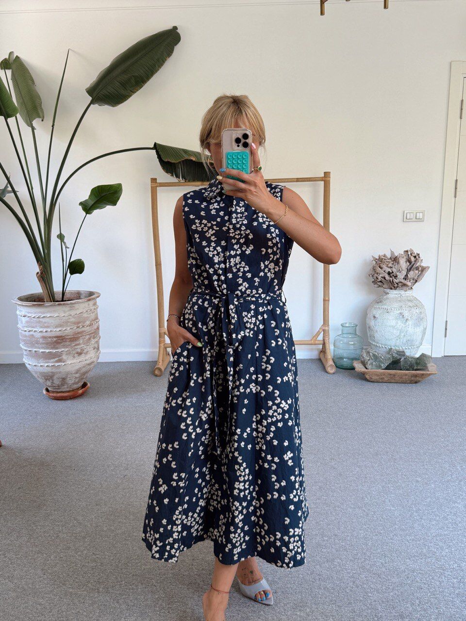 MİNİMAL ÇİÇEK DESENLİ İTHAL GÖMLEK ELBİSE