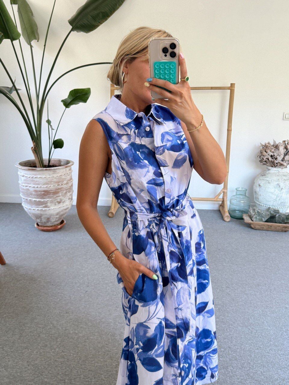 ÇİÇEK DESEN KOLSUZ İTHAL GÖMLEK ELBİSE