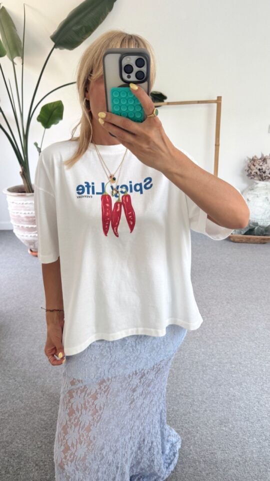 SPİCY LİFE BASKILI TSHİRT