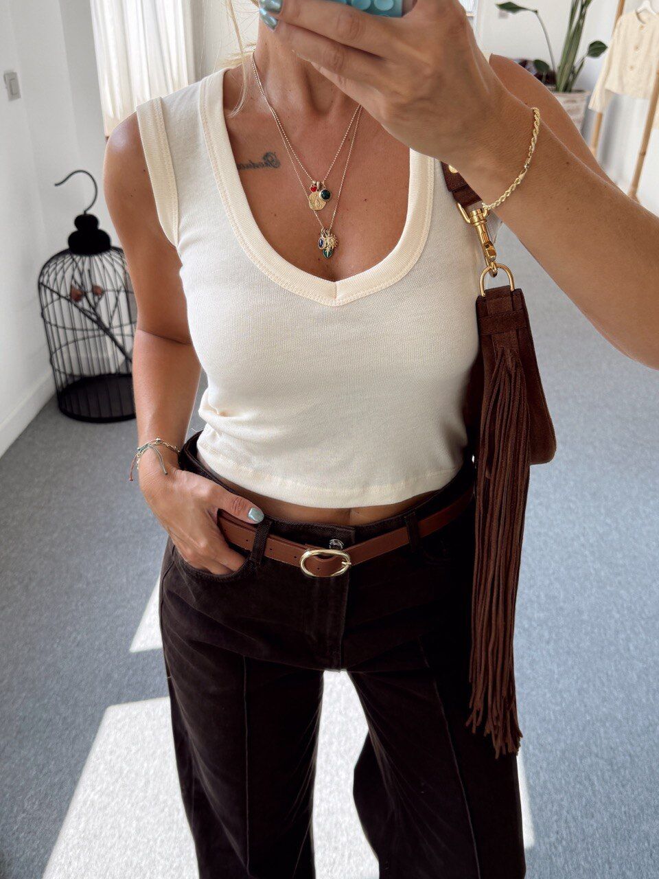 AÇIK SARI KOLSUZ SONSUZ KUMAŞ BLUZ