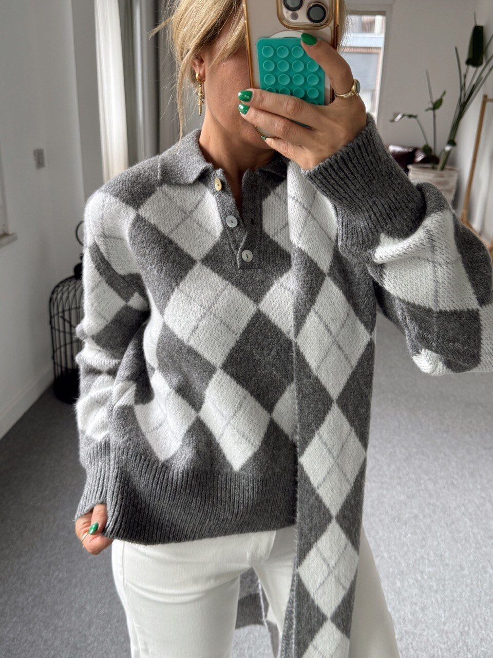 GRİ BAKLAVA DESEN ATKILI KAZAK