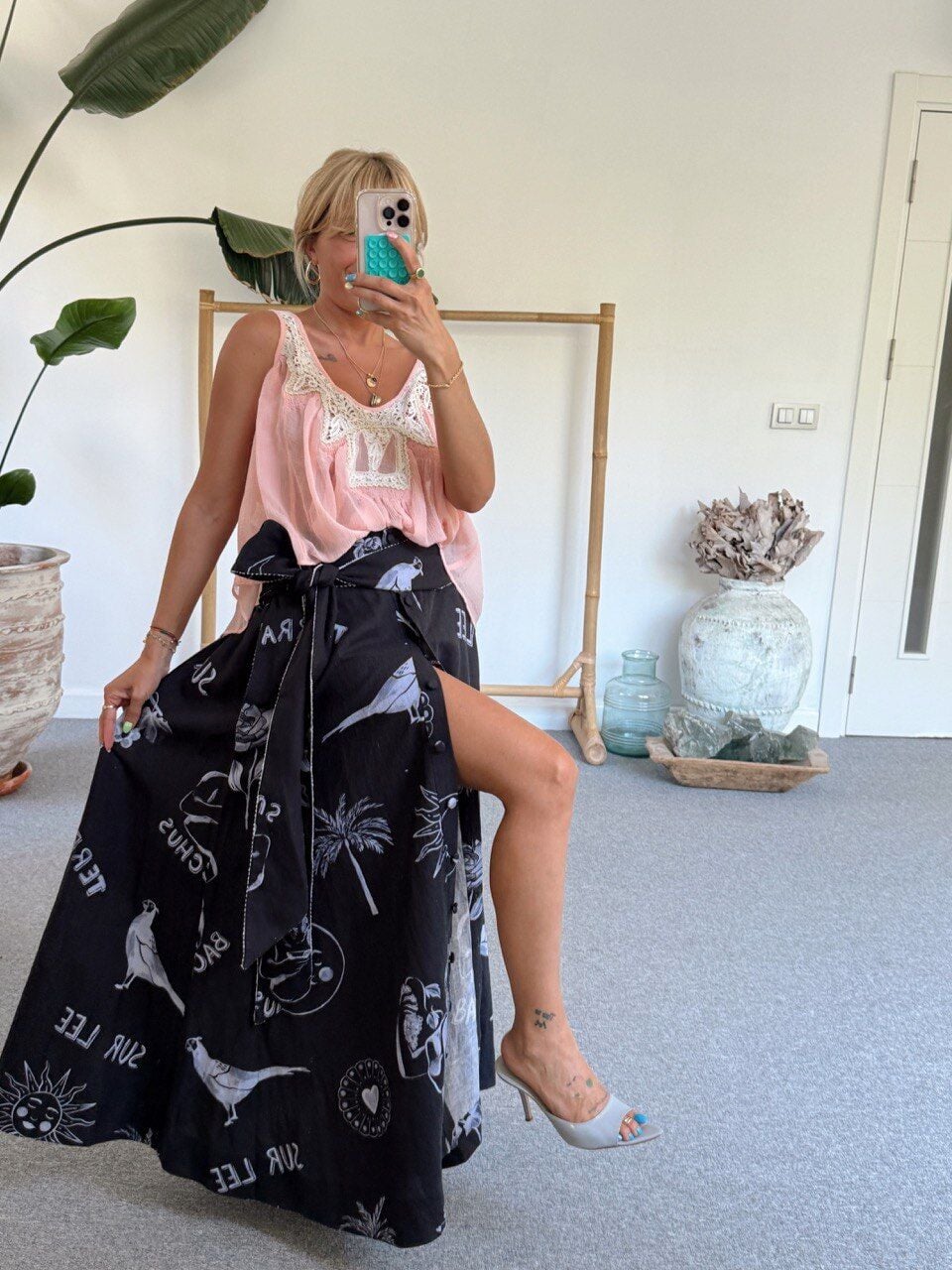 TERRA ROSSA BASKILI İTHAL ETEK