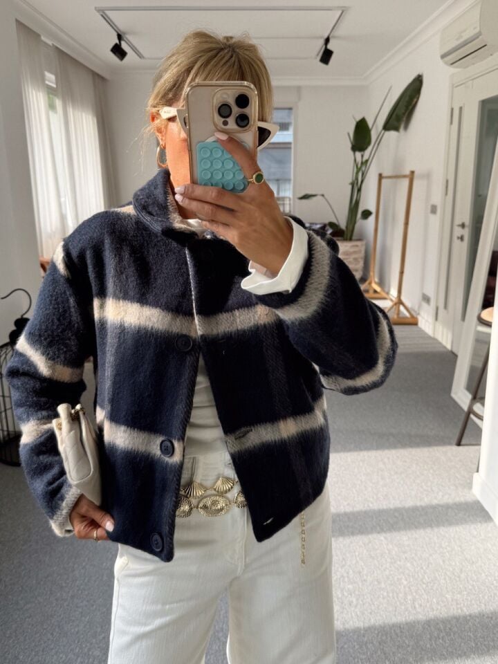 LACİVERT EKOSELİ KISA TÜYLÜ KABAN